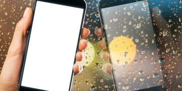Mobile Wallets vs Contactless Cards: Maximize Rewards in the US - Cover Image
