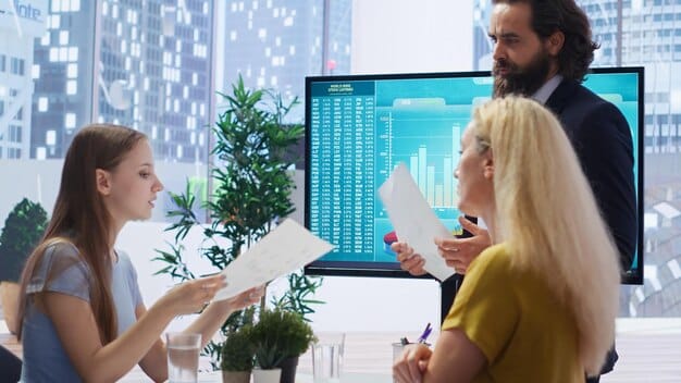 AI & Machine Learning in Fintech: Revolutionizing Financial Services with Data