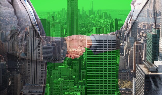 US Fintech Partnerships: How Banks & Tech Reach New Customers